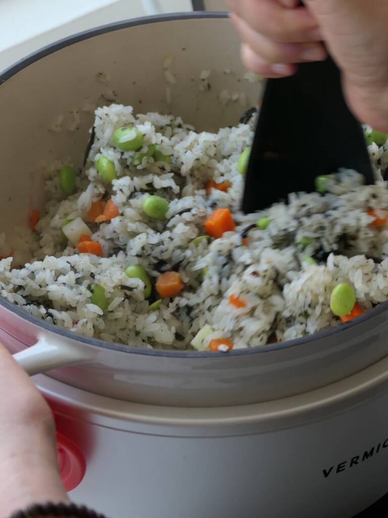 小V鍋煮出來的飯就是Q彈不軟爛