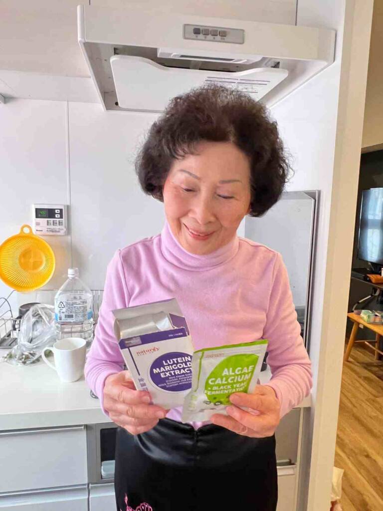 85歲的媽媽更要吃葉黃素和肌鈣力