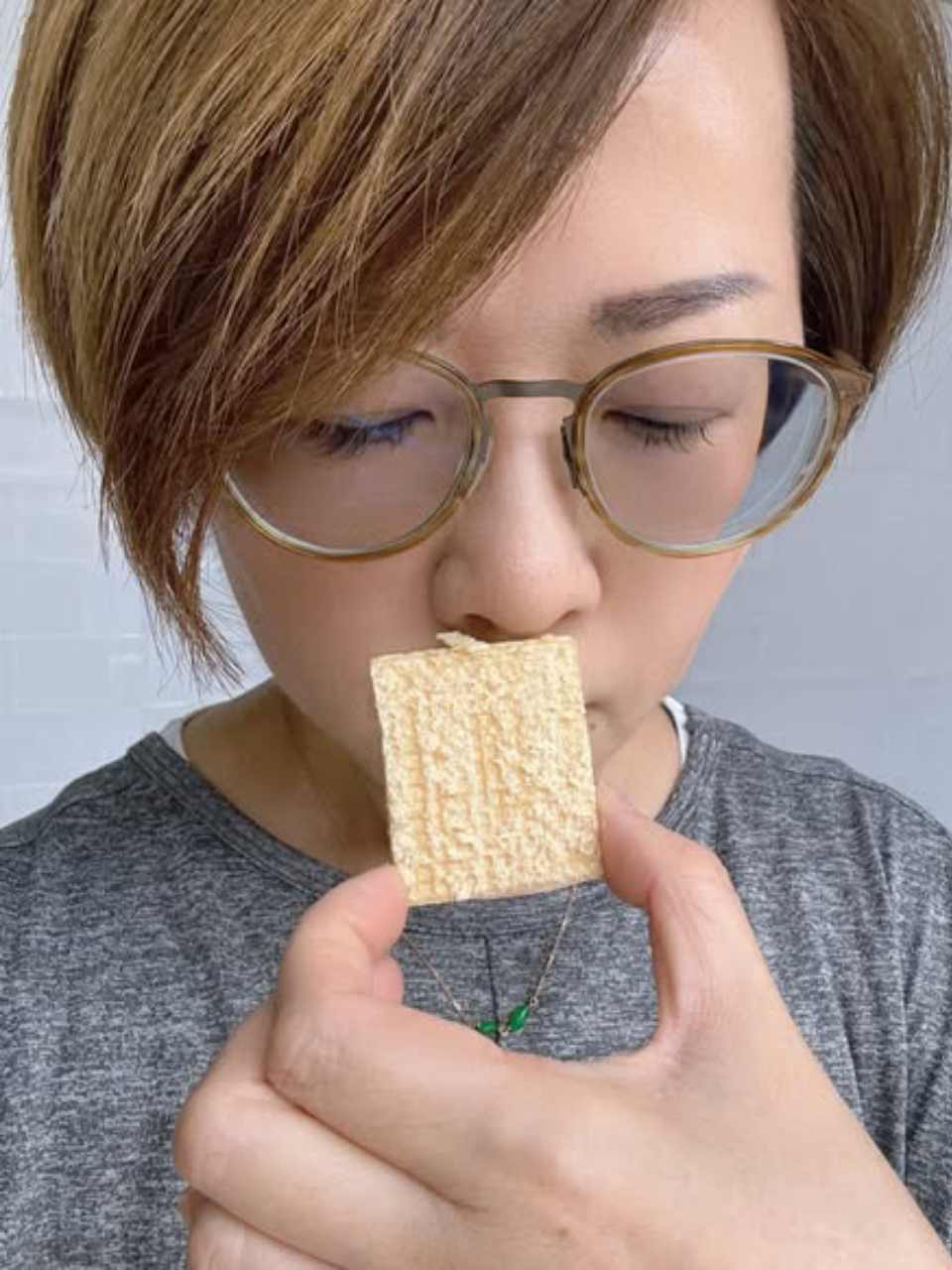 聞起來淡，進入口腔後，滿滿的花生的氣味