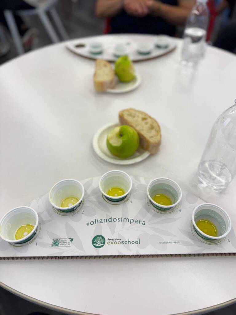 這2天的課程，喝過一盤又一盤。
油樣非常豐富，讓舌頭記得對的好的味道。