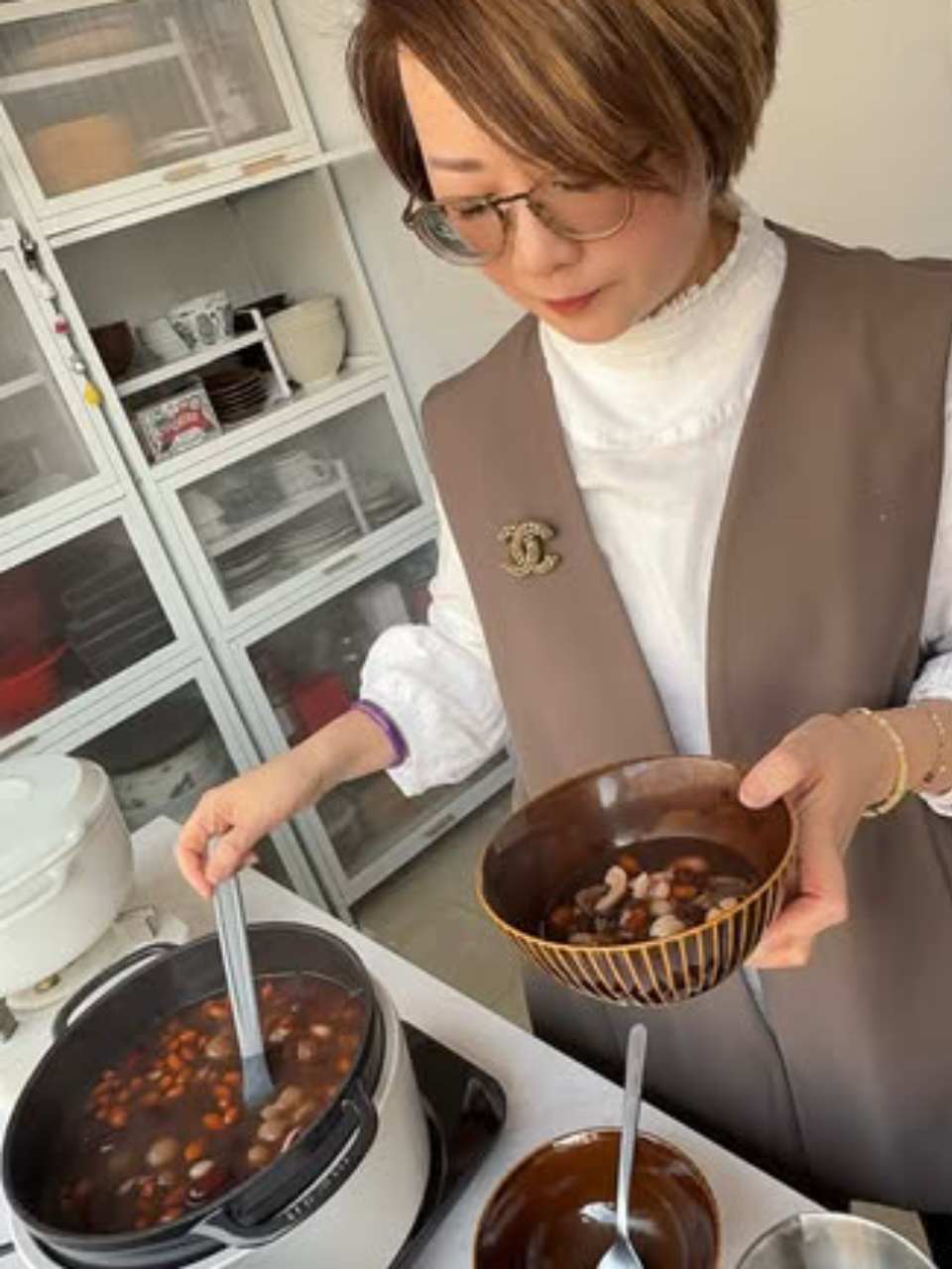 日本職人小v鍋是我在公司料理的主力。